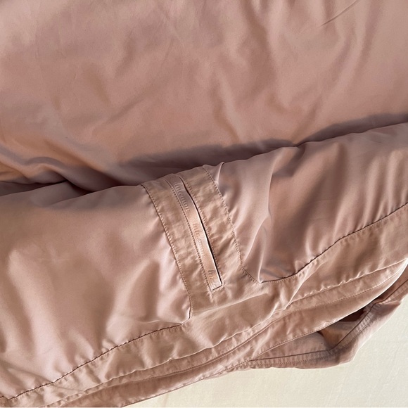 Lululemon Effortless Jacket - Picture 6 of 9